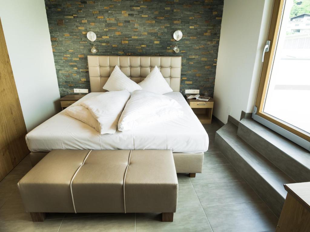 Alpenparks Residence Zell Am See Rum bild