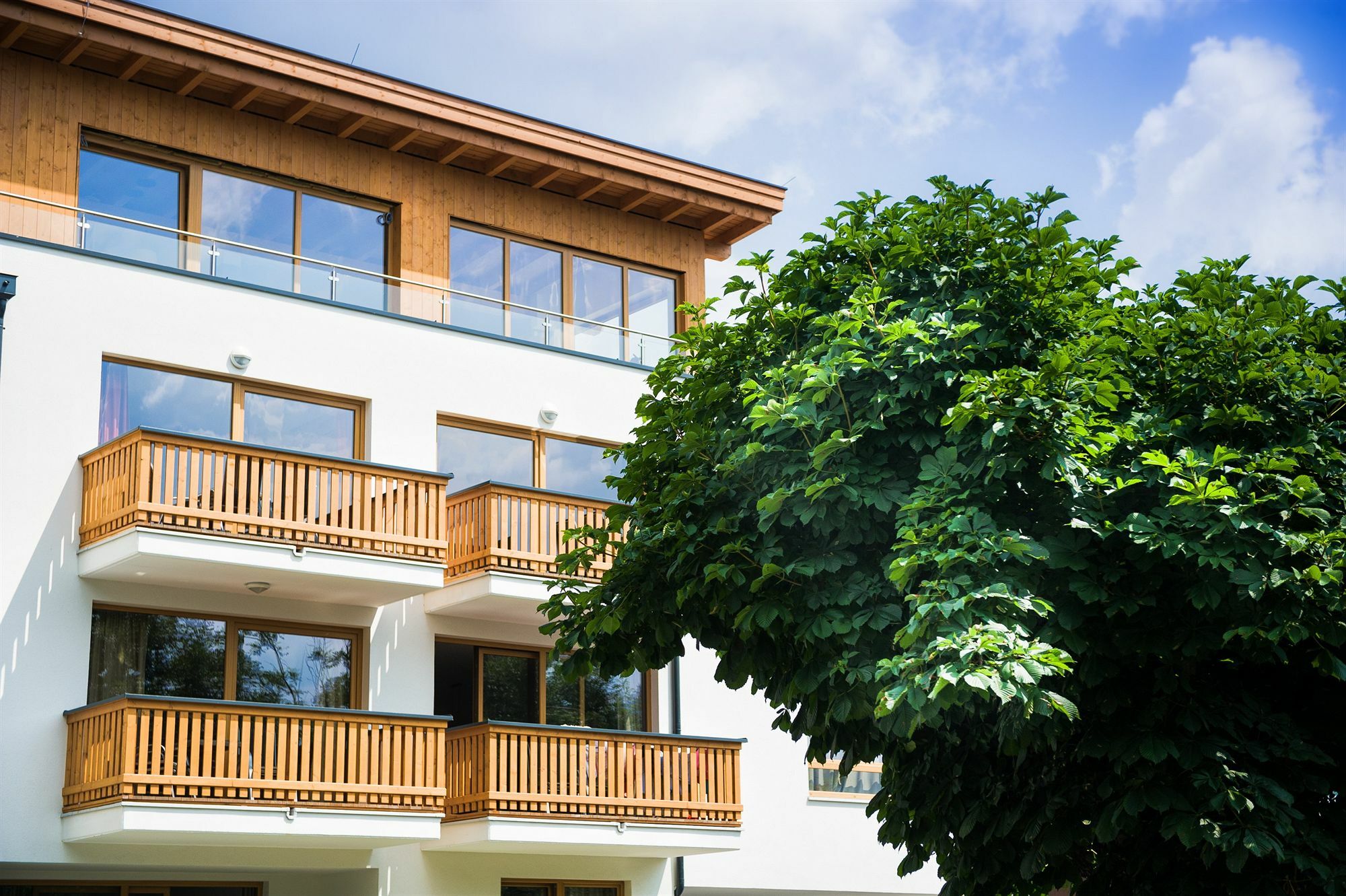 Alpenparks Residence Zell Am See Exteriör bild